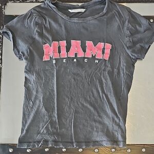 3/$15 🎉 Youth Miami Beach Graphic Tee - Charcoal and Pink Girls Large KIDS